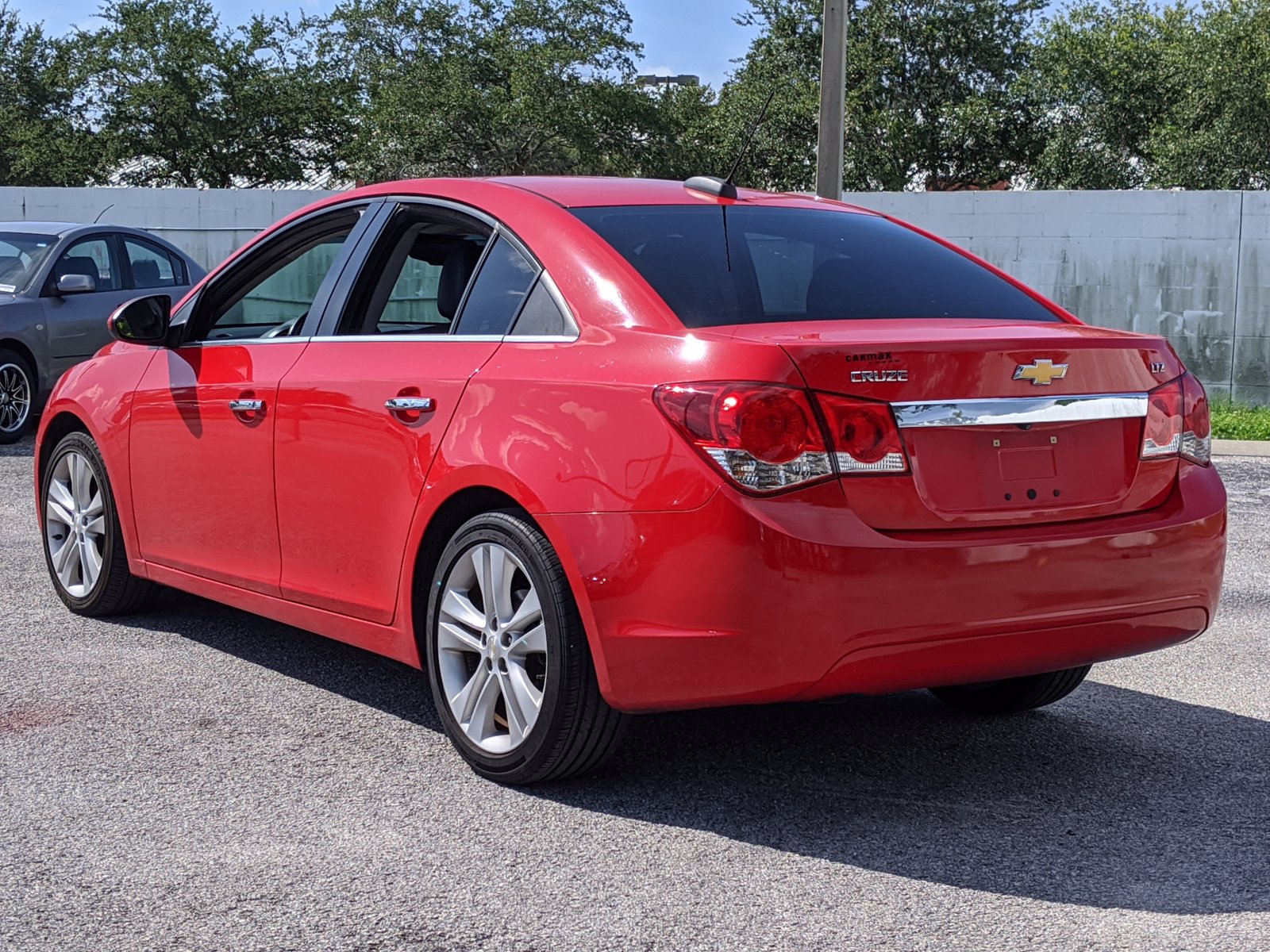 Pre-Owned 2016 Chevrolet Cruze Limited LTZ