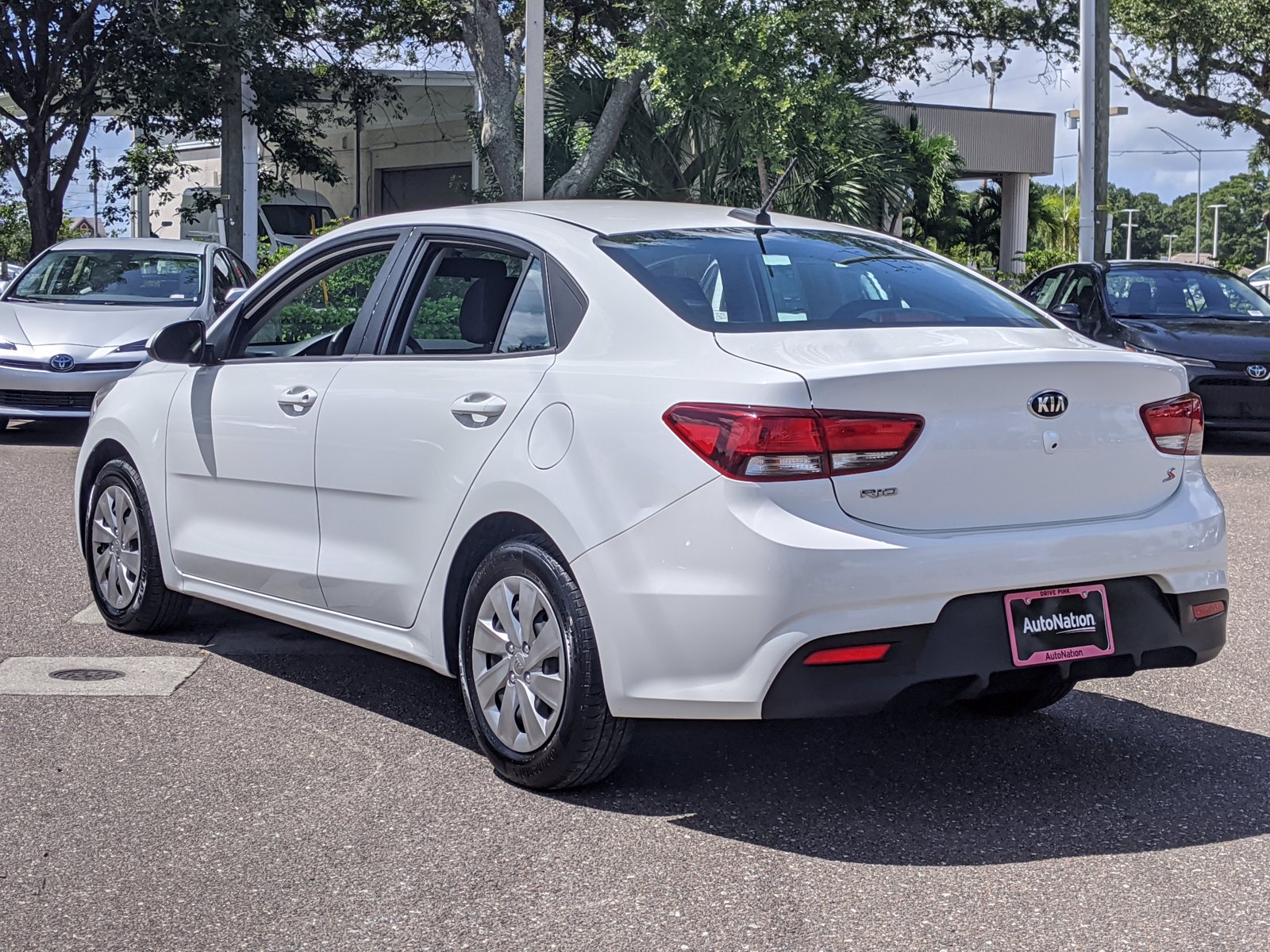 Pre-Owned 2019 Kia Rio S