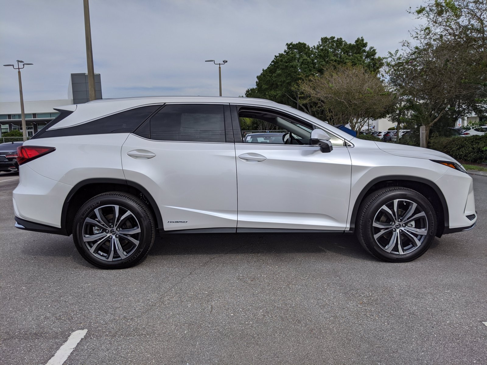 New 2021 Lexus RX 450hL AWD